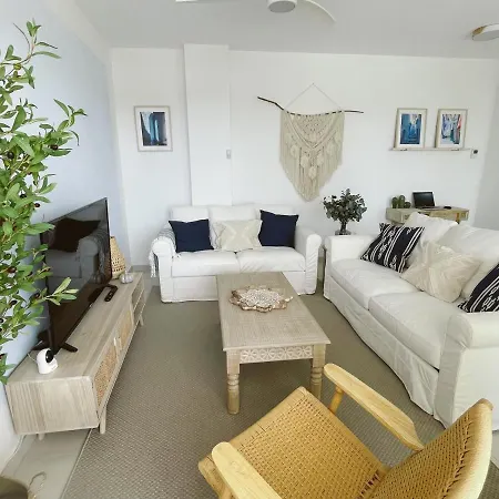 Apartment Terrace House